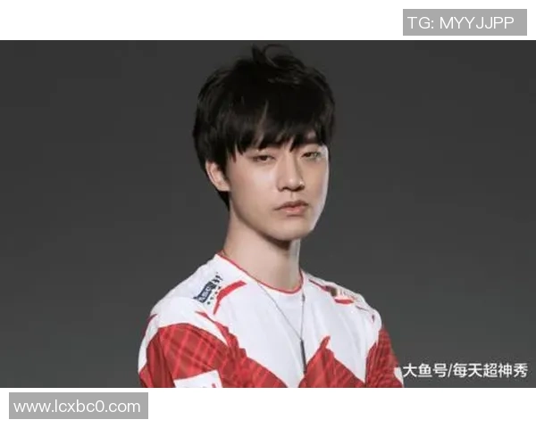 RNG战队中路表现分析：突破与失误的深度剖析与反思